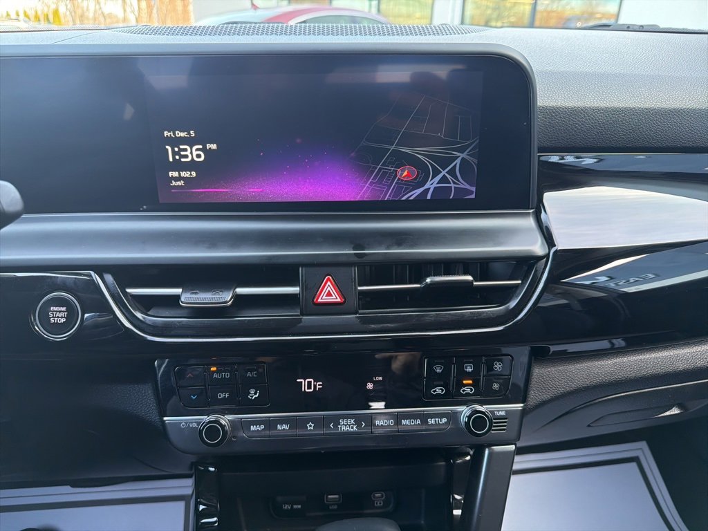 Certified 2024 Kia Seltos S image 32