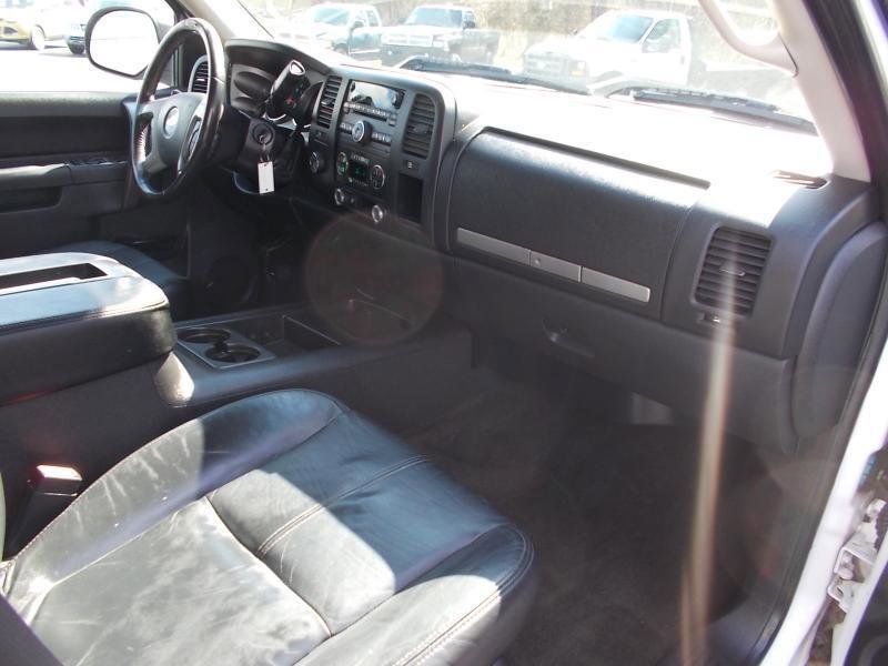 Used 2011 Chevrolet Silverado 1500 LT w/ All-Star Edition image 24