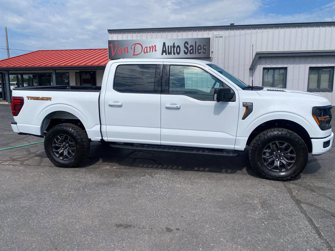Used 2024 Ford F150 Tremor image 2