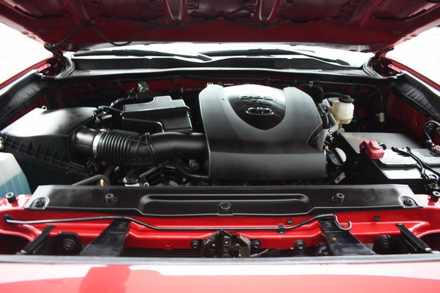 Certified 2023 Toyota Tacoma SR5 AWD/4WD image 29