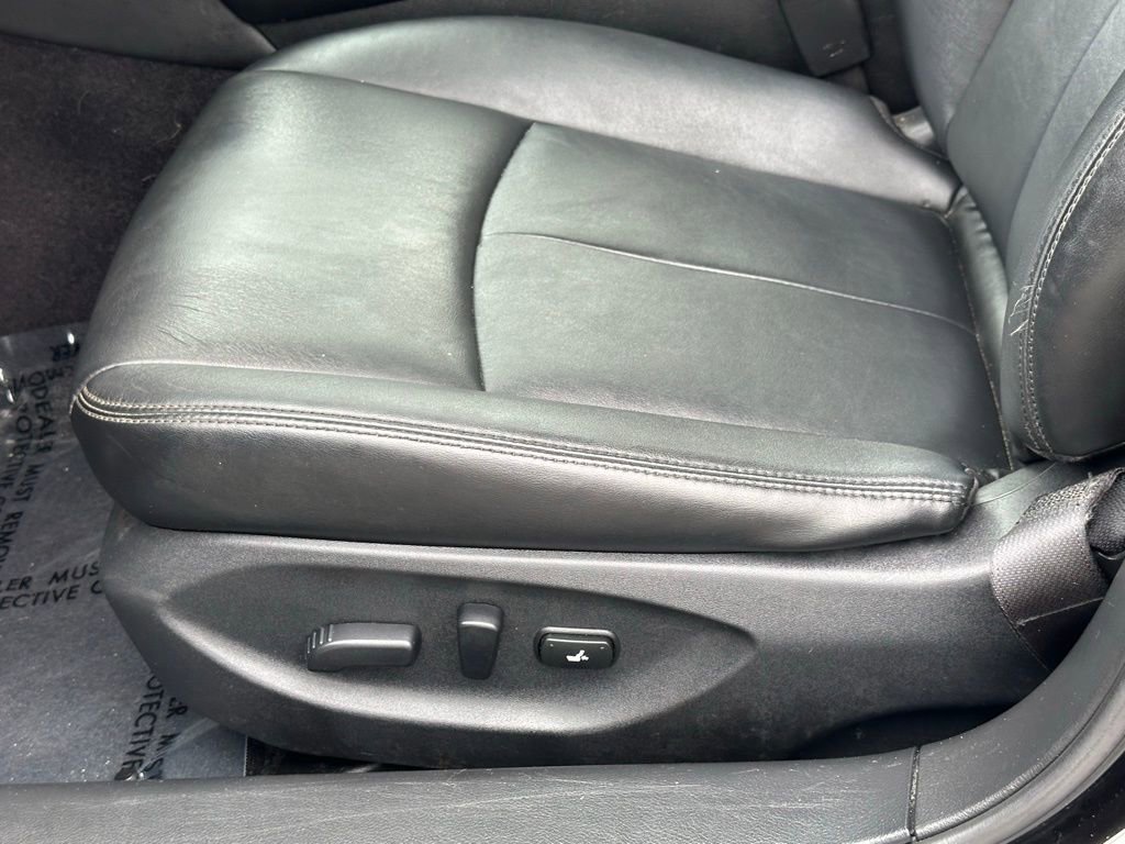 Used 2018 INFINITI Q50 Luxe w/ Essential Package (3.0T Luxe) image 14