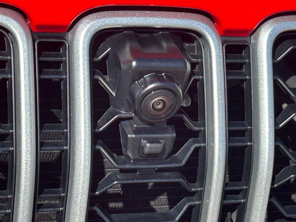 Used 2024 Jeep Wrangler Sahara w/ Technology Group image 20