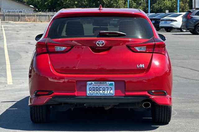 Used 2018 Toyota Corolla iM w/ All-Weather Mat Package FWD image 5