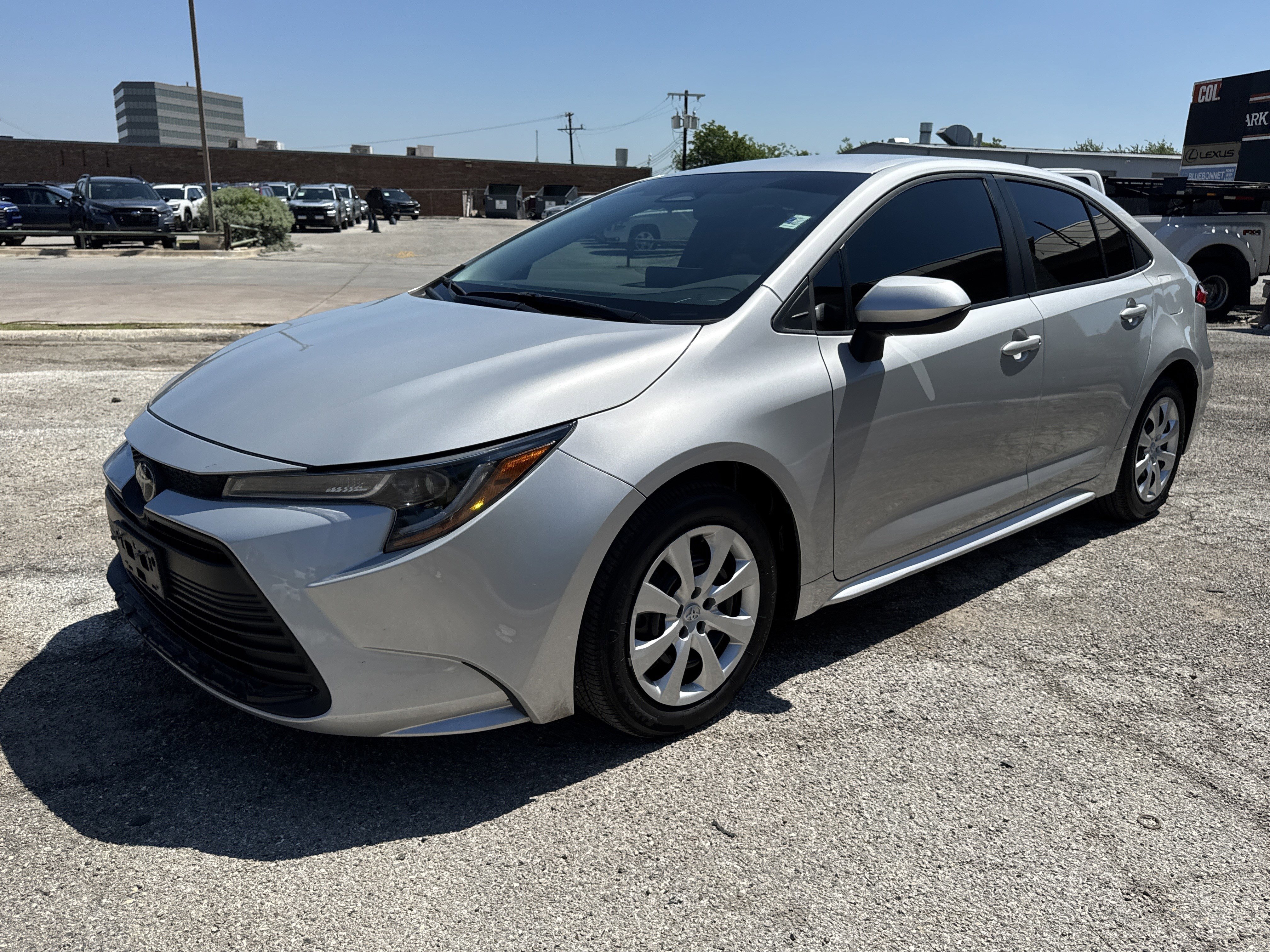 Used 2024 Toyota Corolla LE FWD image 7
