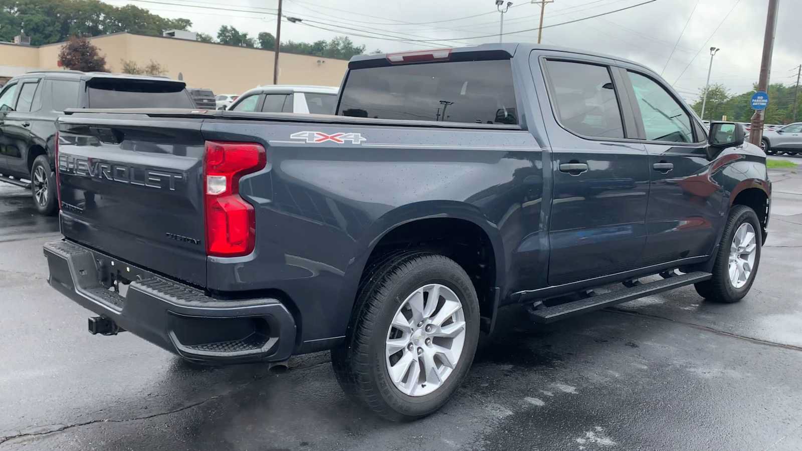Certified 2021 Chevrolet Silverado 1500 Custom w/ LPO, Dark Essentials Package AWD/4WD image 8