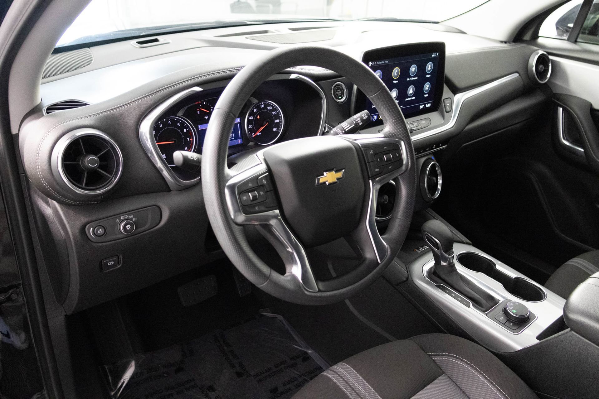 Used 2023 Chevrolet Blazer LT w/ Convenience Package AWD/4WD image 4