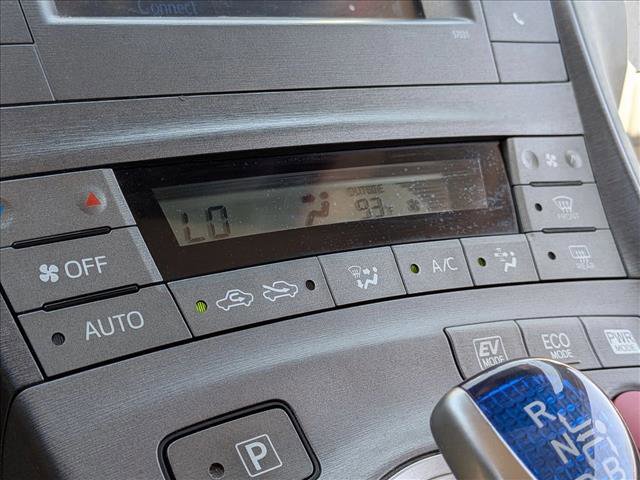 Used 2013 Toyota Prius Two FWD image 8