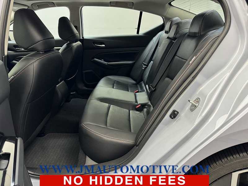 Used 2024 Nissan Altima 2.5 SR w/ SR Premium Package AWD/4WD image 15