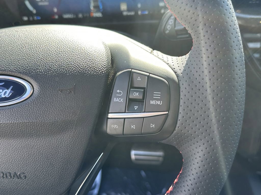 Used 2023 Ford Escape ST-Line Select w/ Tech Pack #2 image 29