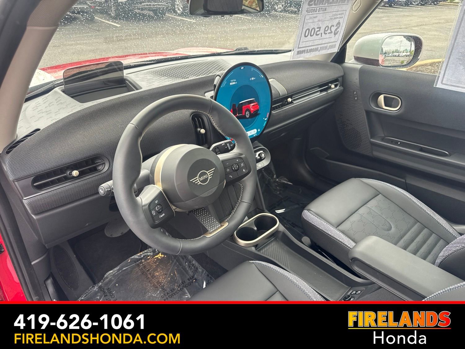 Used 2025 MINI Cooper 2-Door Hardtop FWD image 12