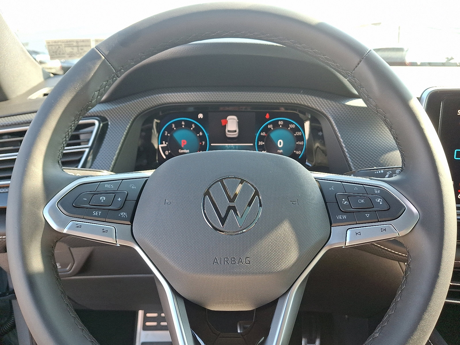 New 2026 Volkswagen Atlas Cross Sport SEL Premium R-Line image 9