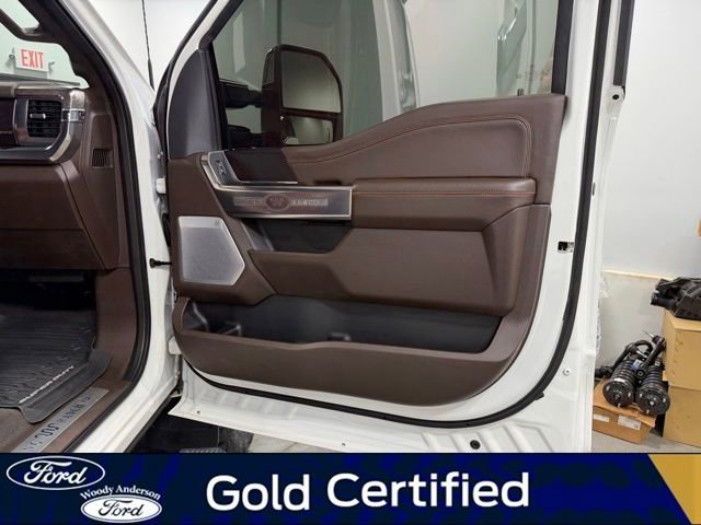 Certified 2023 Ford F250 King Ranch w/ Chrome Package image 32