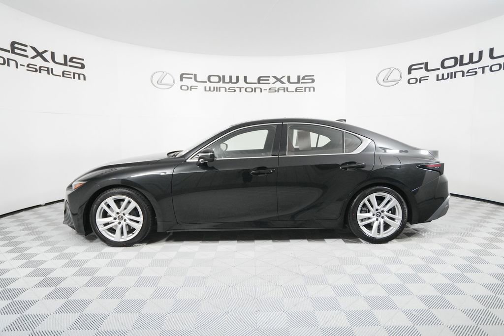 Certified 2023 Lexus IS 300 w/ Comfort Package image 4