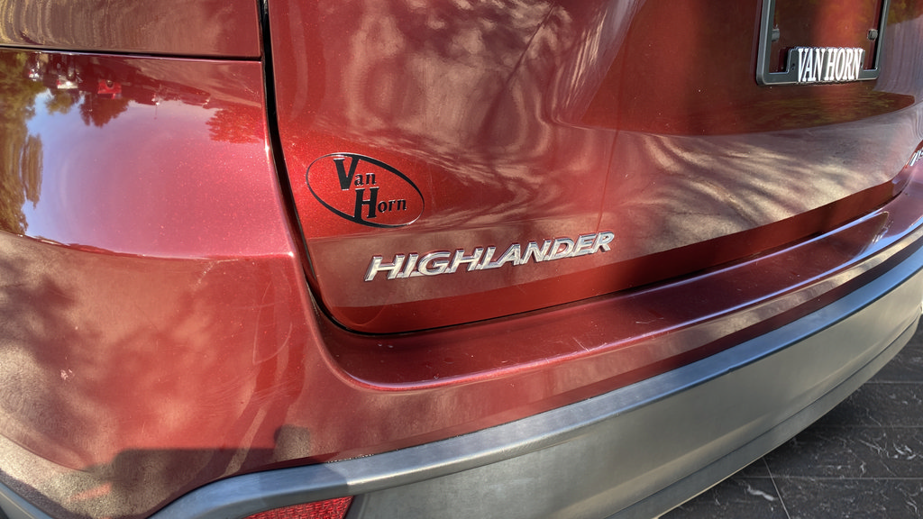 Used 2016 Toyota Highlander Plus AWD/4WD image 36