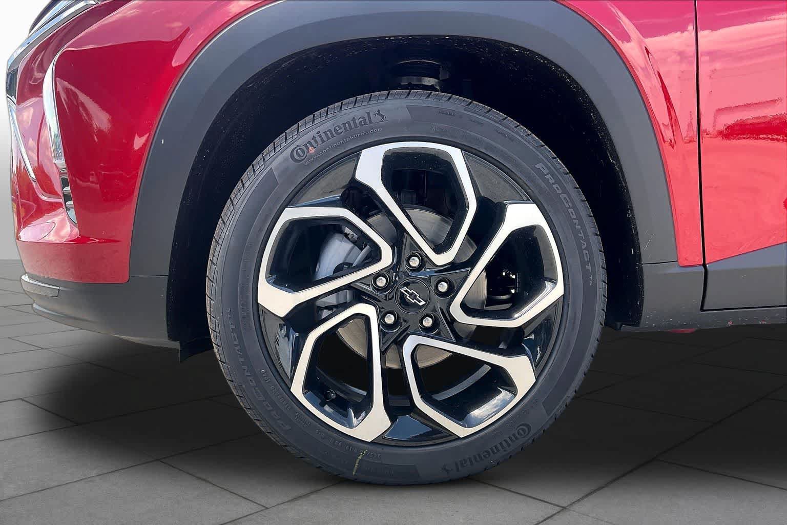 New 2026 Chevrolet Trax RS w/ Driver Confidence Package FWD image 11