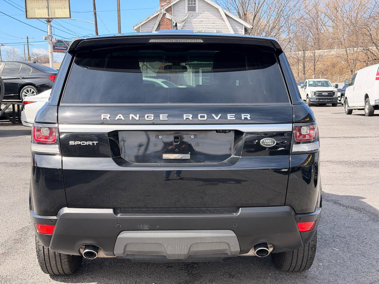 Used 2016 Land Rover Range Rover Sport SE image 6