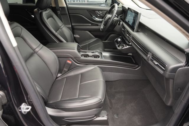 Used 2024 Lincoln Corsair FWD w/ Equipment Group 101A image 18