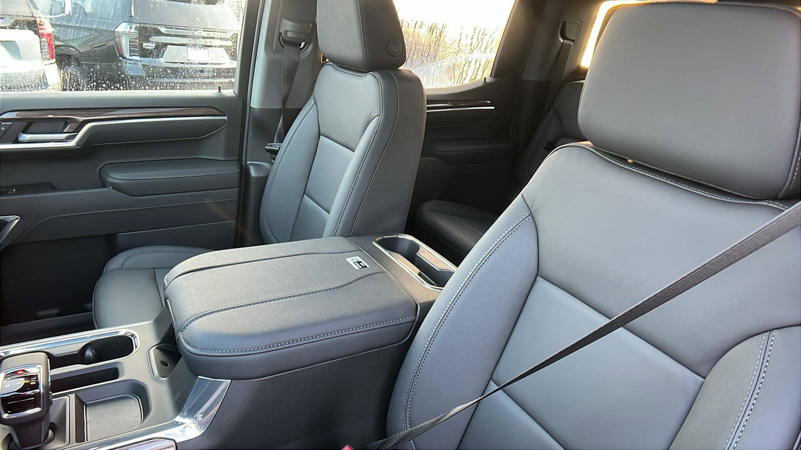 New 2026 Chevrolet Silverado 1500 RST w/ RST All Star Premium Package image 15