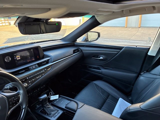 Used 2021 Lexus ES 350 w/ Accessory Package 2 FWD image 21