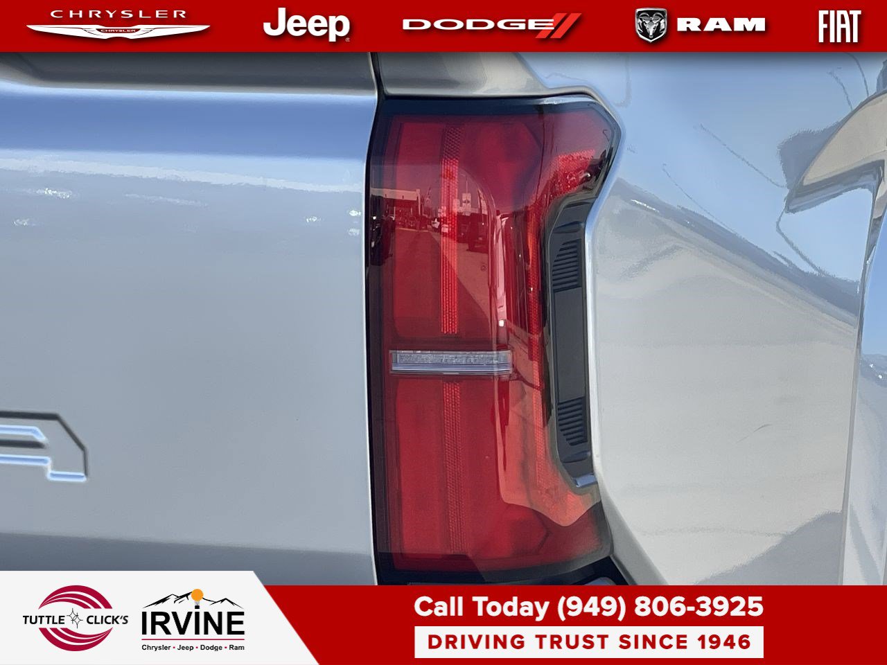 Used 2025 Toyota Tacoma SR image 9