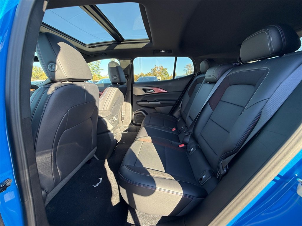 New 2026 Chevrolet Equinox EV RS image 23