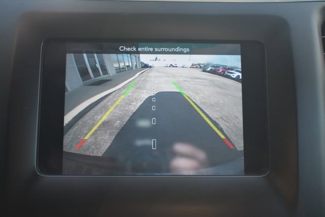 Used 2019 Jeep Cherokee Latitude Plus AWD/4WD image 29