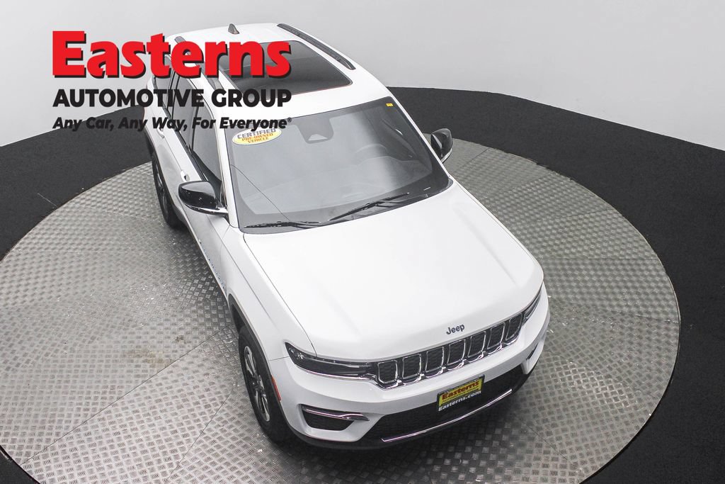 Used 2024 Jeep Grand Cherokee Limited 4xe AWD/4WD image 3