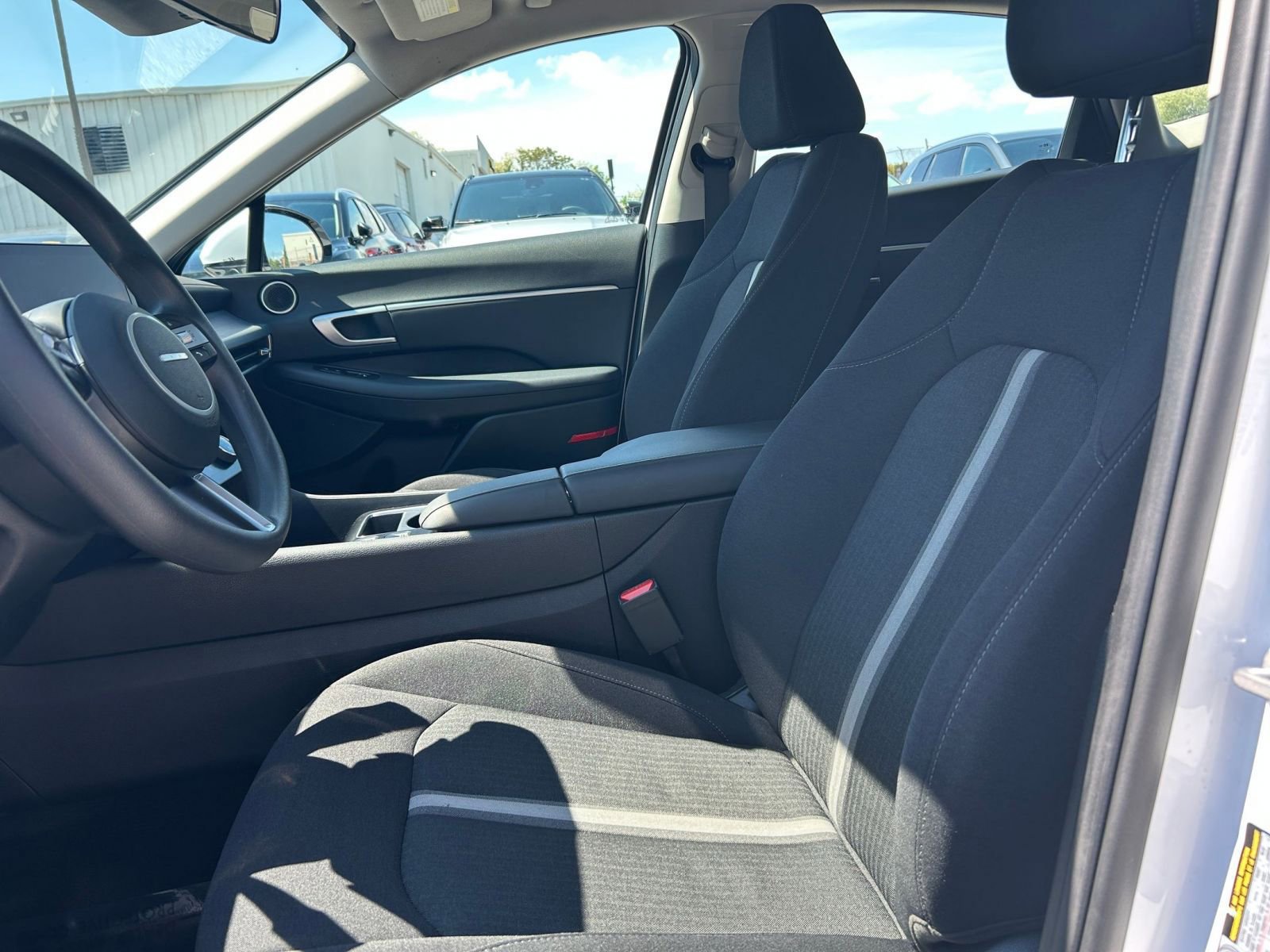 Used 2025 Hyundai Sonata SEL FWD image 22