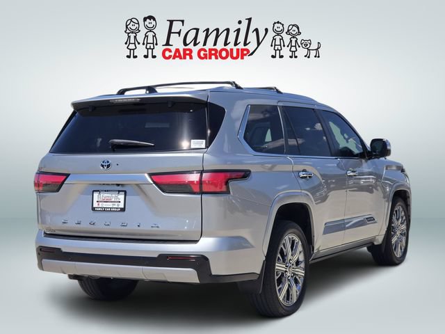 Used 2024 Toyota Sequoia Capstone AWD/4WD image 4