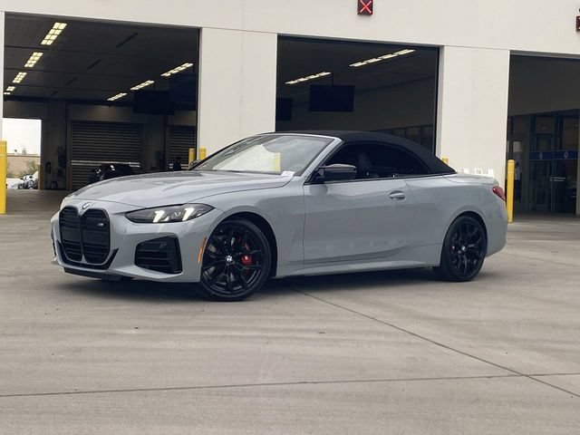 Used 2026 BMW M440i Convertible w/ Parking Assistance Package RWD image 2