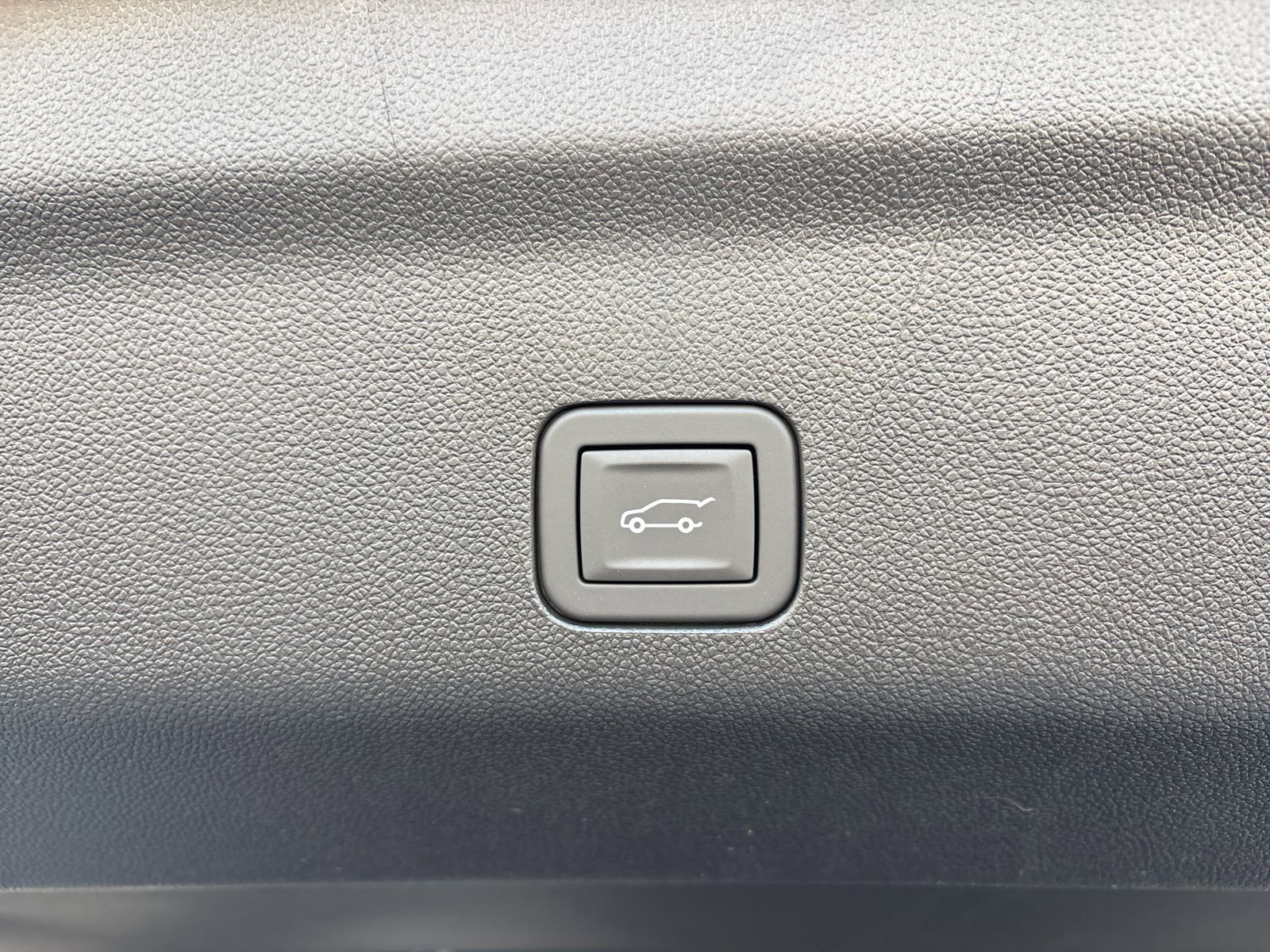 New 2026 Chevrolet Tahoe Z71 w/ Sun And Tow Package image 20