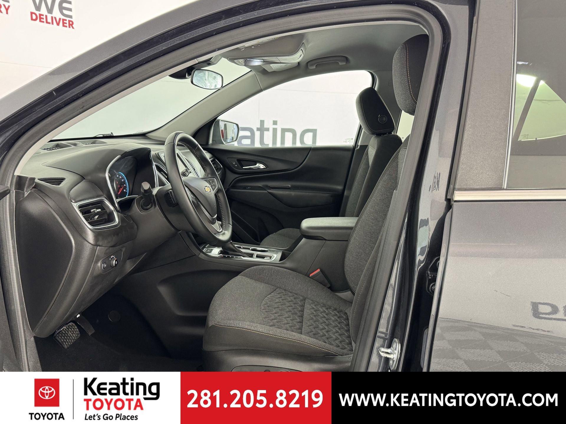 Used 2023 Chevrolet Equinox LT w/ Driver Convenience Package image 14