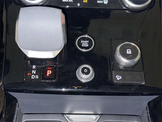 Used 2023 Land Rover Range Rover Sport SE image 22