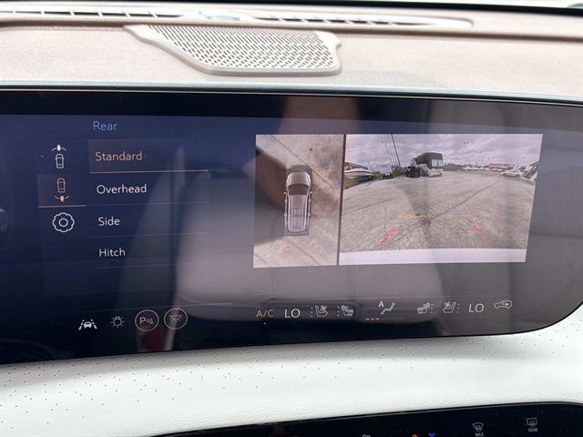New 2026 Buick Enclave Avenir w/ Super Cruise Package AWD/4WD image 22