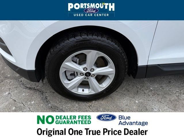 Used 2023 Ford Edge SE image 34