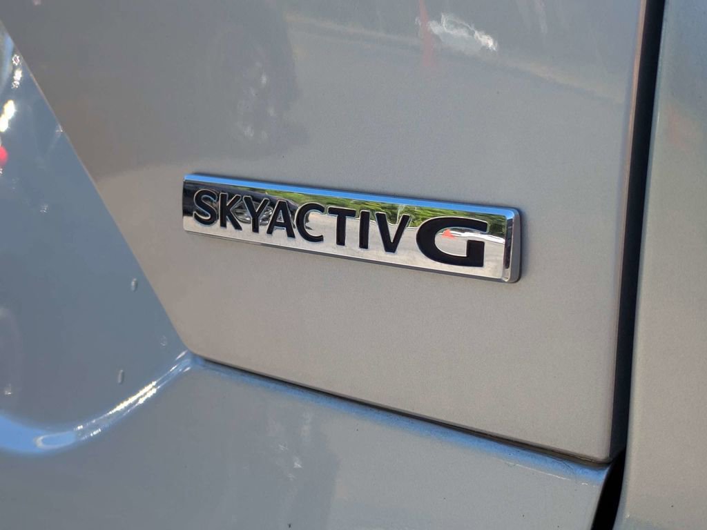 Used 2021 MAZDA CX-5 Touring image 13