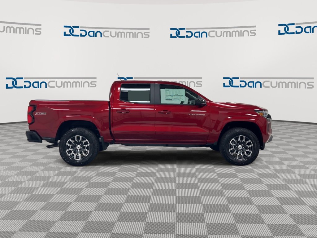 Used 2026 Chevrolet Colorado Z71 w/ Technology Package AWD/4WD image 9