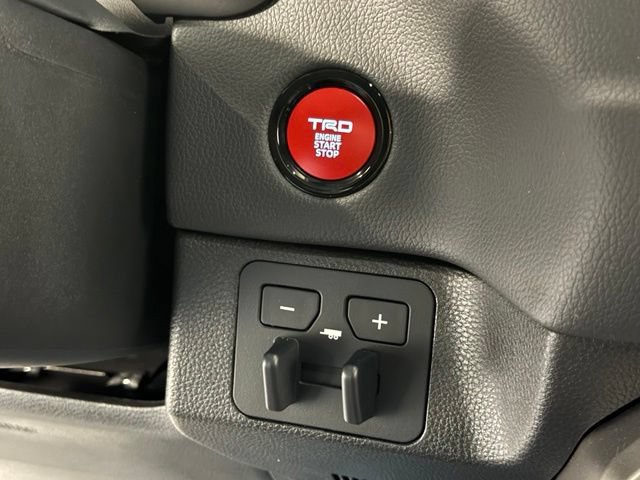 Used 2025 Toyota Tundra Limited w/ TRD Off-Road Package AWD/4WD image 17