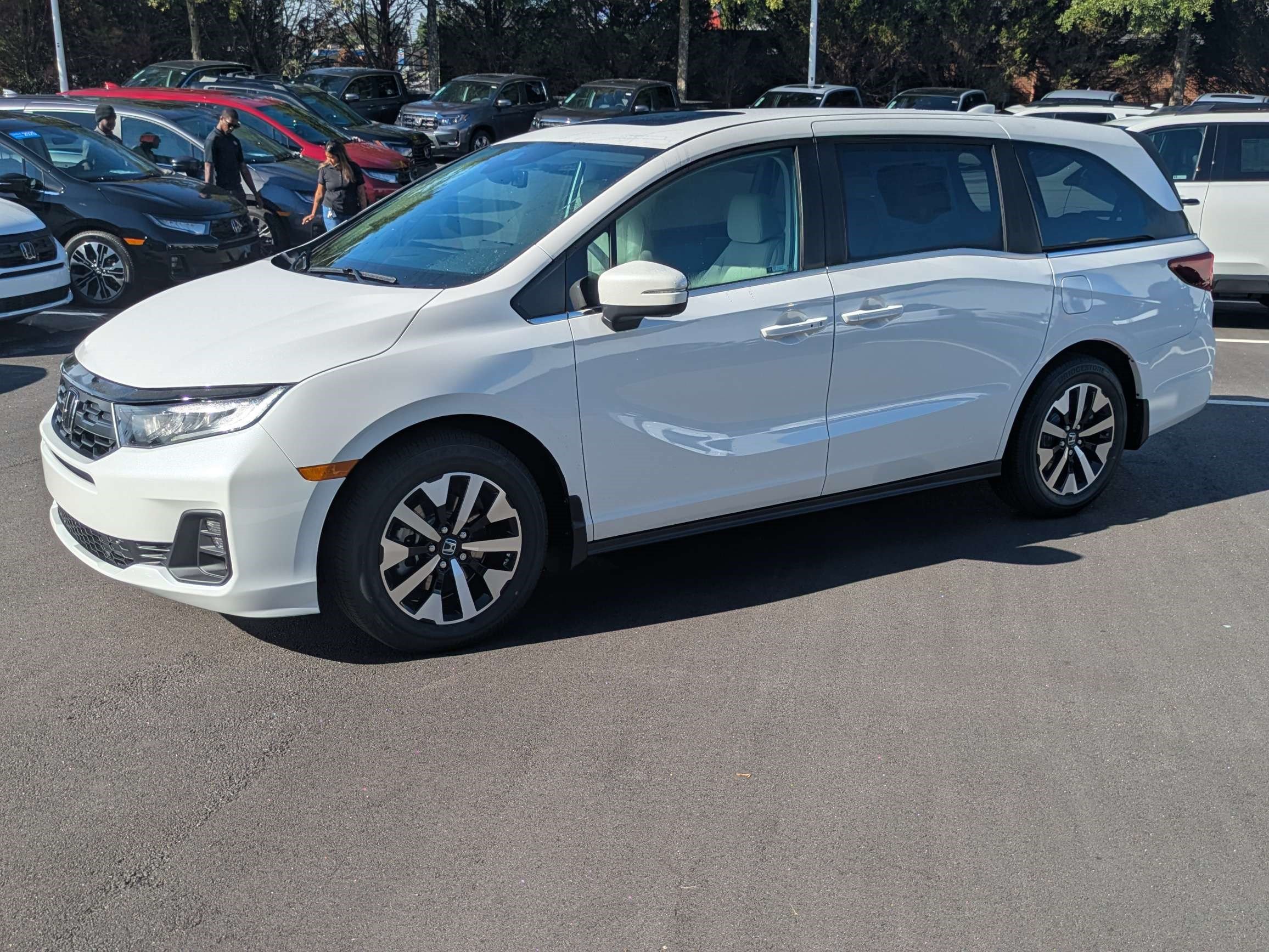 New 2027 Honda Odyssey EX-L image 11