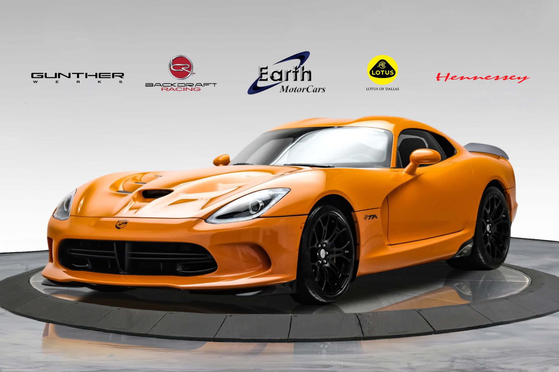Used 2014 SRT Viper SRT-10 RWD image 1