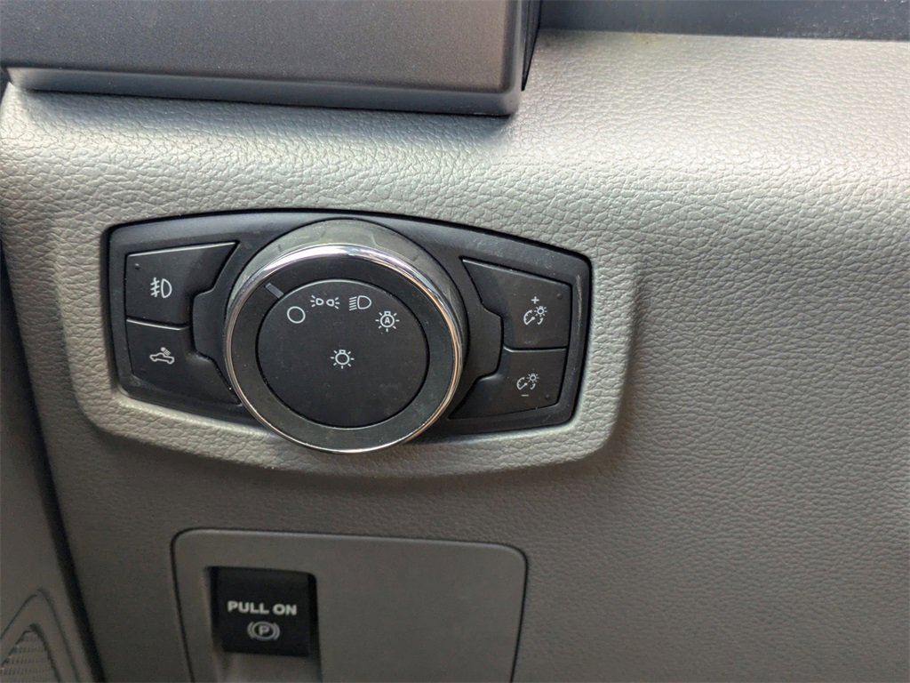 Used 2020 Ford F150 XLT image 25