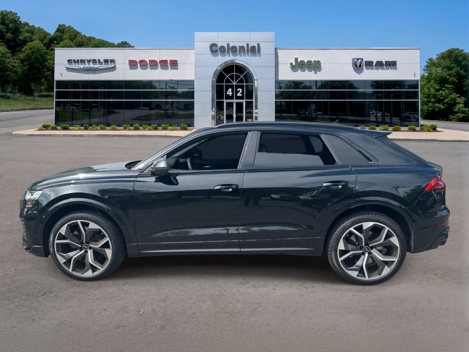 Used 2023 Audi RS Q8 w/ Black Optic Package AWD/4WD image 3