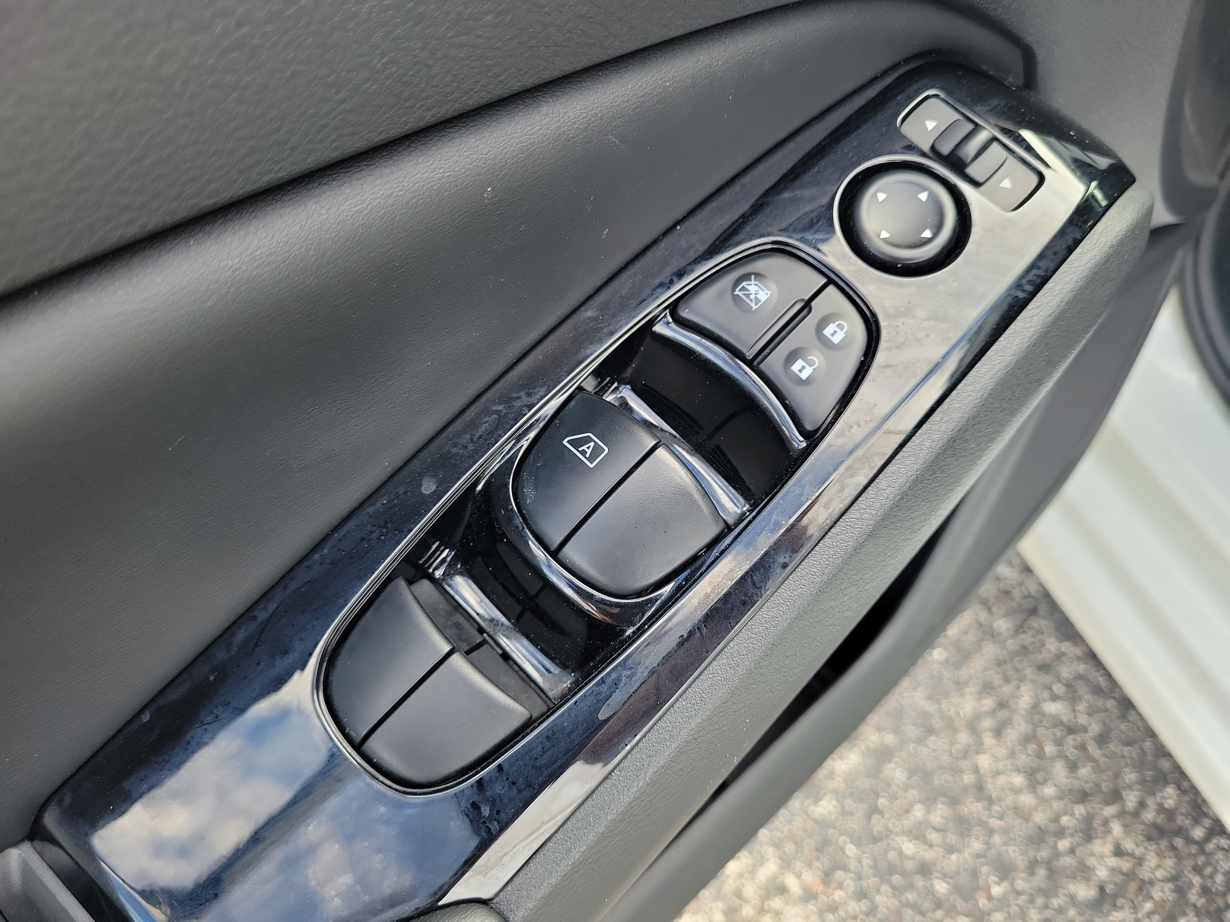 Certified 2024 Nissan Altima 2.5 SR w/ SR Premium Package FWD image 11