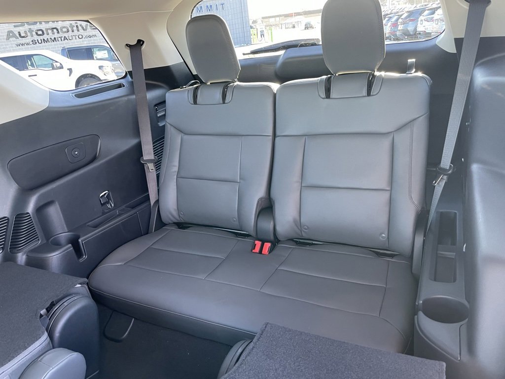 New 2026 Ford Explorer Active w/ Active Comfort Package image 9