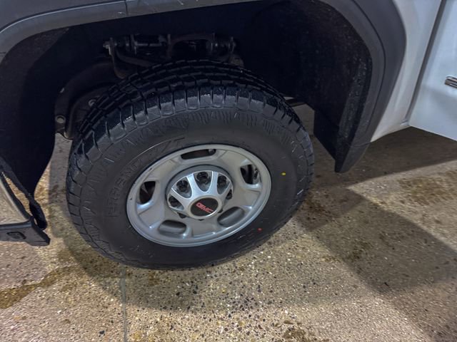 Used 2022 GMC Sierra 2500 Pro w/ Convenience Package image 29