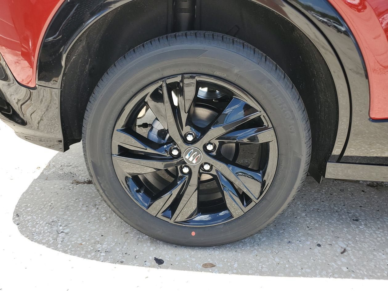 New 2026 Buick Encore GX Sport Touring FWD image 6