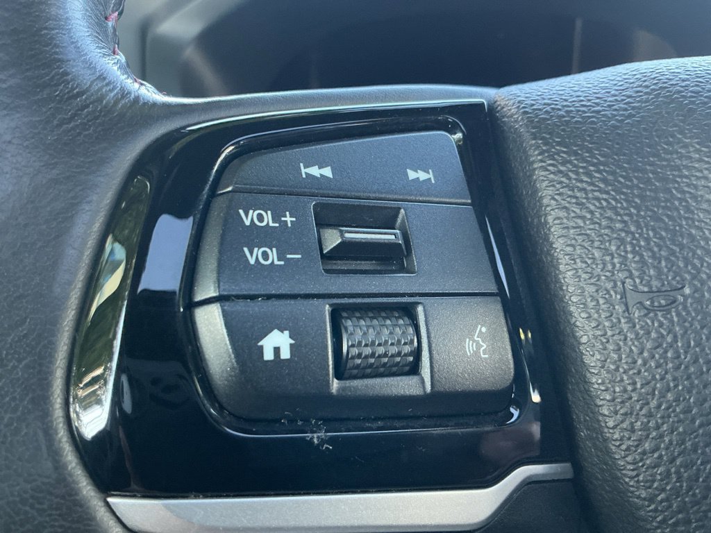 Used 2025 Honda Odyssey Sport-L image 27