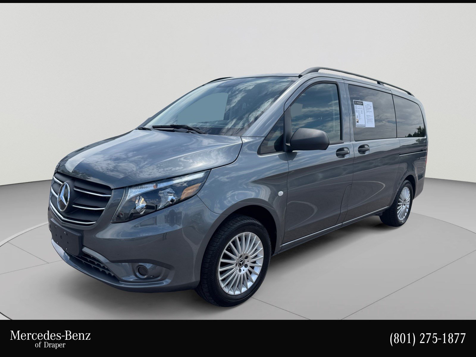 Used 2023 Mercedes-Benz Metris Passenger image 1