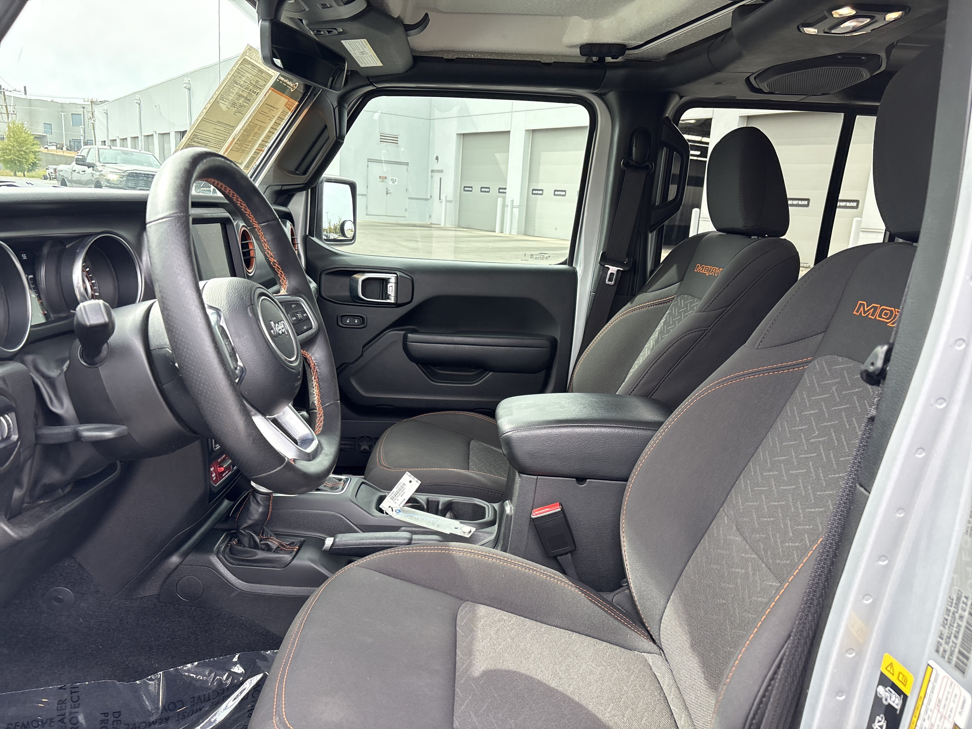 Used 2023 Jeep Gladiator Mojave w/ Cold Weather Group AWD/4WD image 17