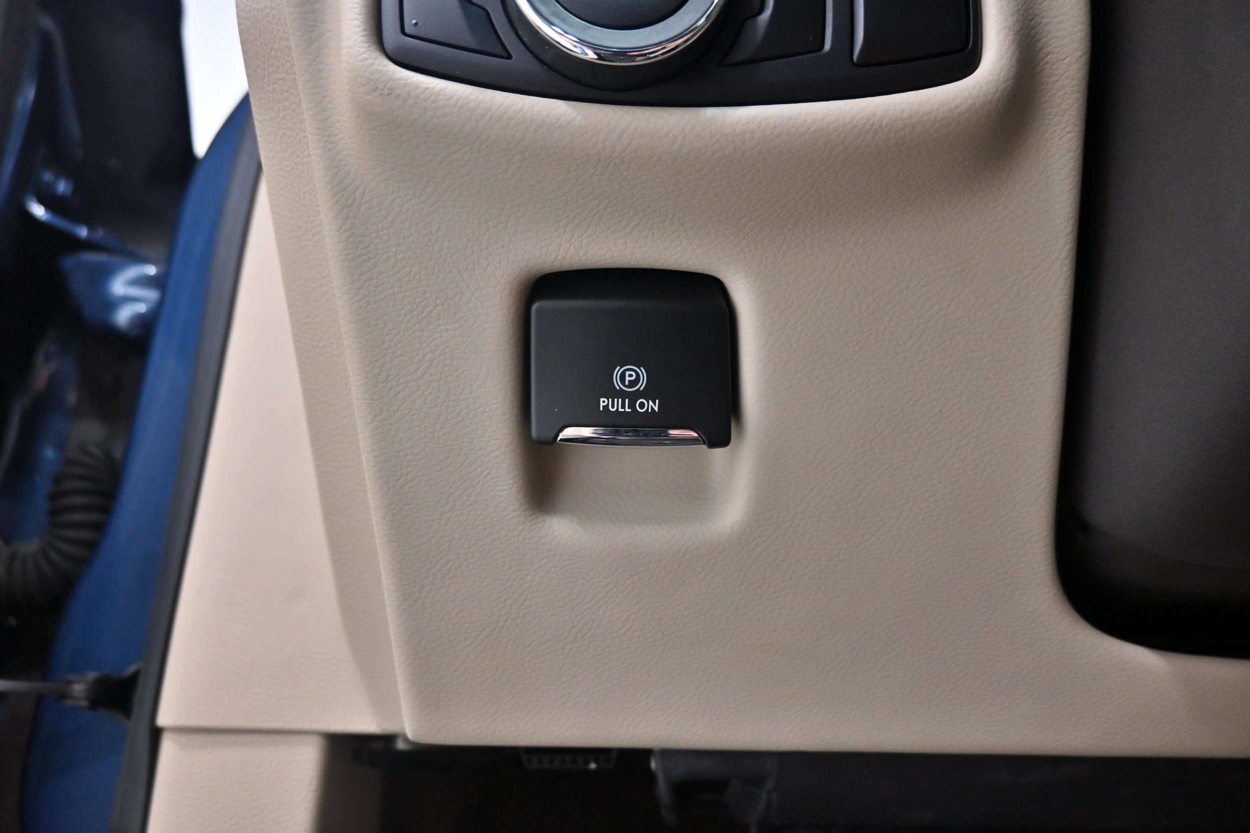 Used 2019 Lincoln MKZ Reserve AWD/4WD image 8